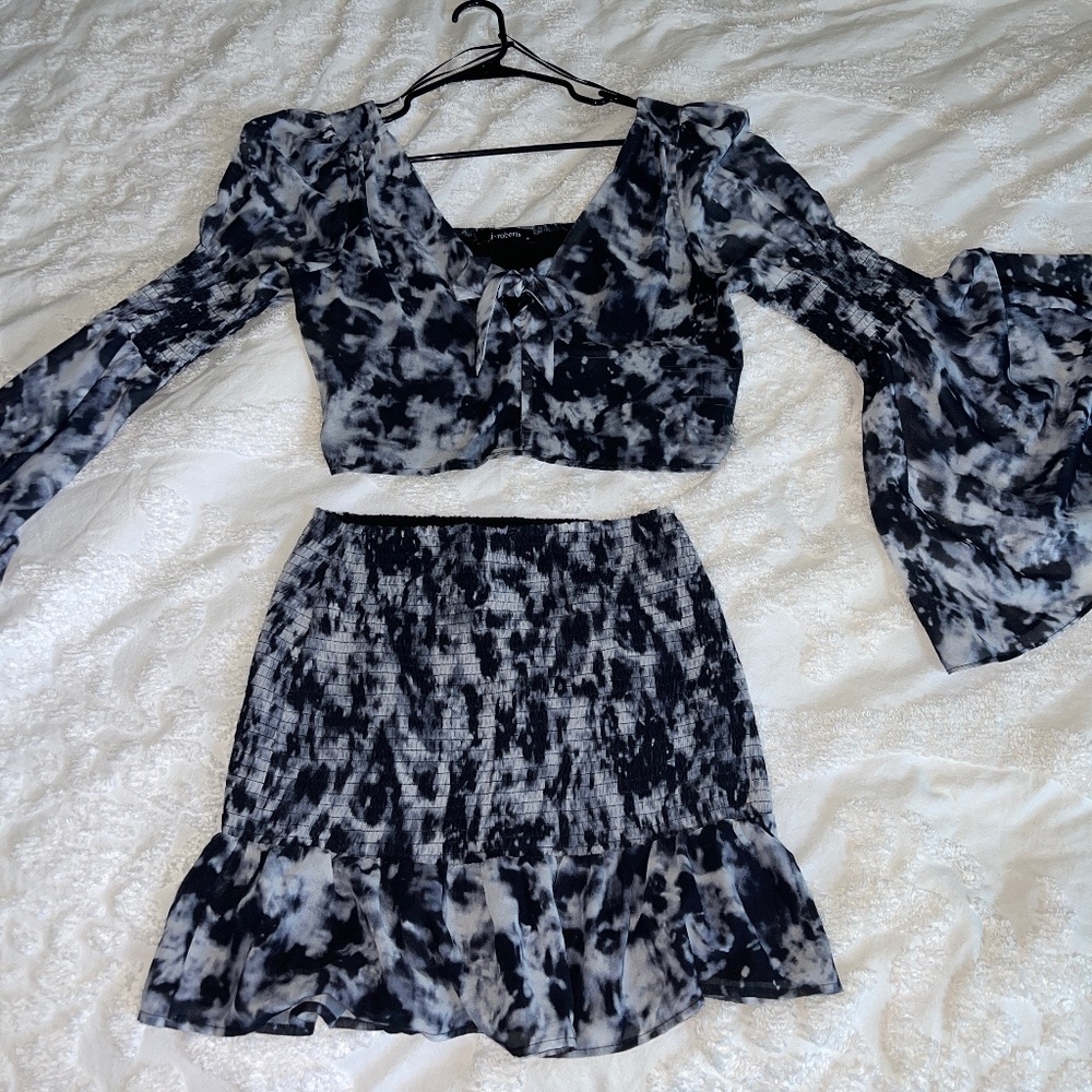 J. Robert’s Two piece Set